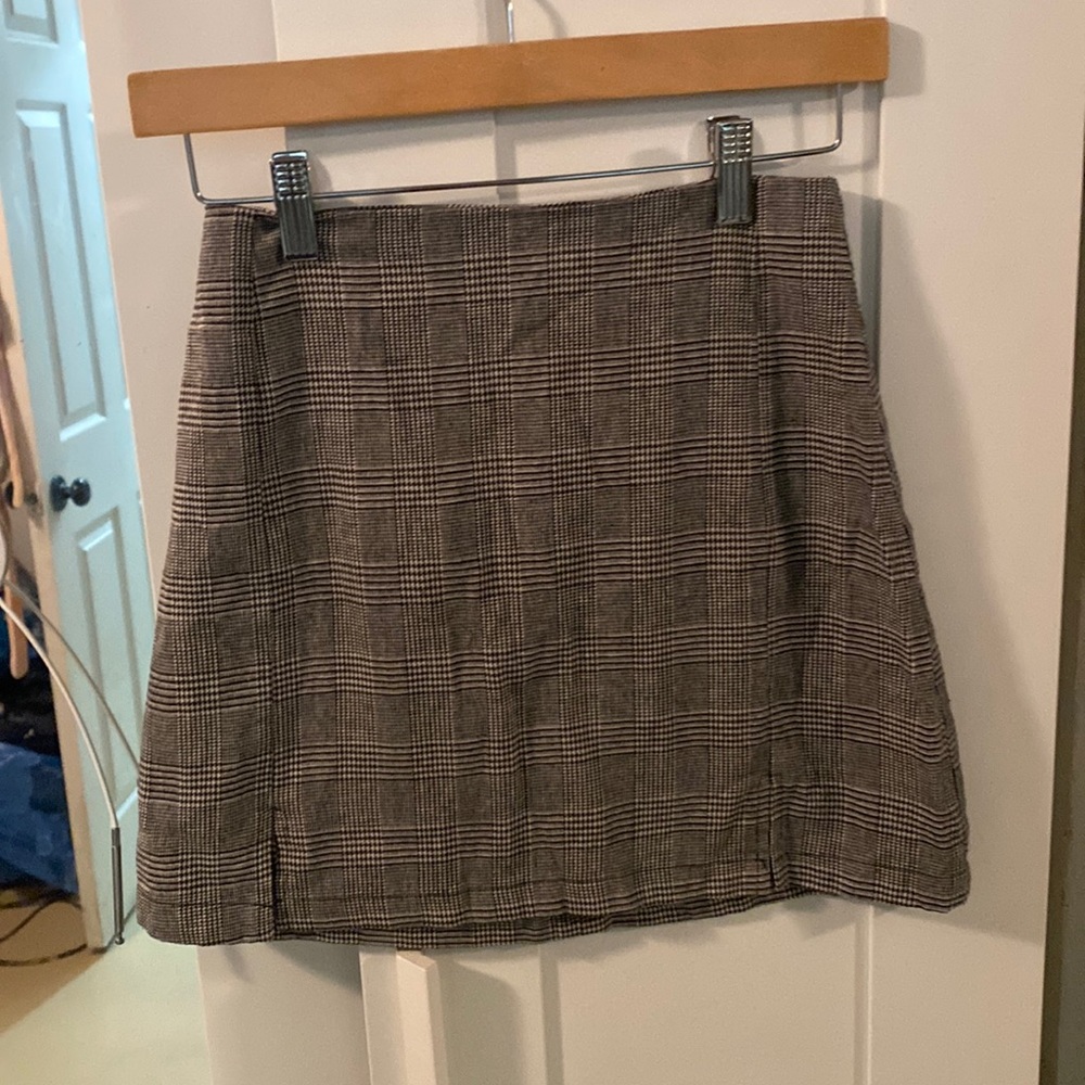 Brandy Melville John Galt plaid skirt